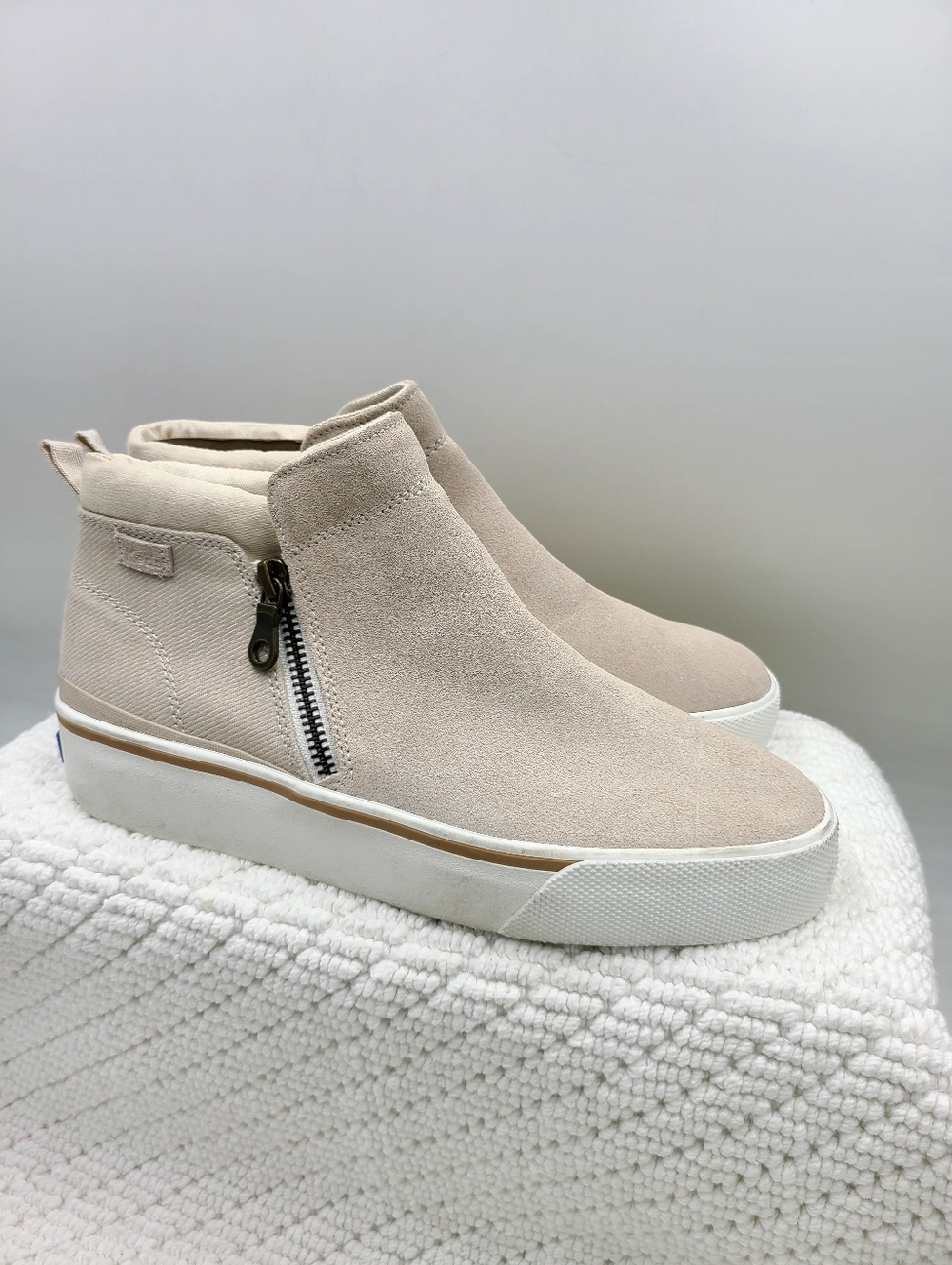 Keds Slip-On Sneakers in Cream and Black - Picture 2 of 7